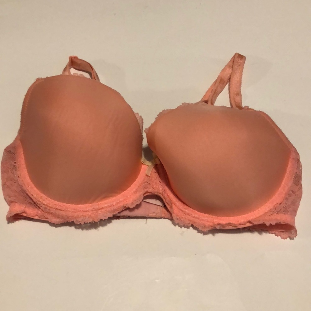 Victoria Secret Dream Angels Lined Demi Size 32DD